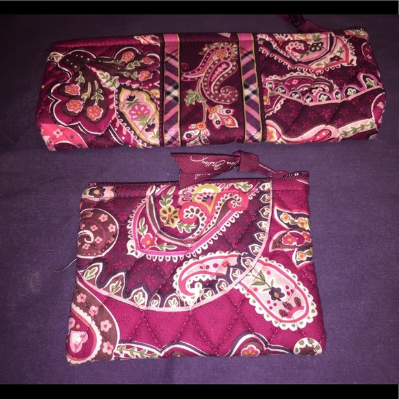 Vera Bradley’s Piccadilly Plum Cotton Makeup Bags - Picture 2 of 7